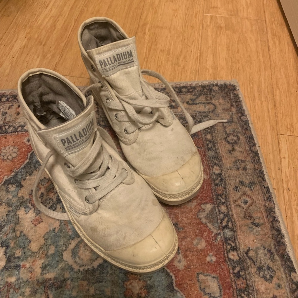 Palladium shoes